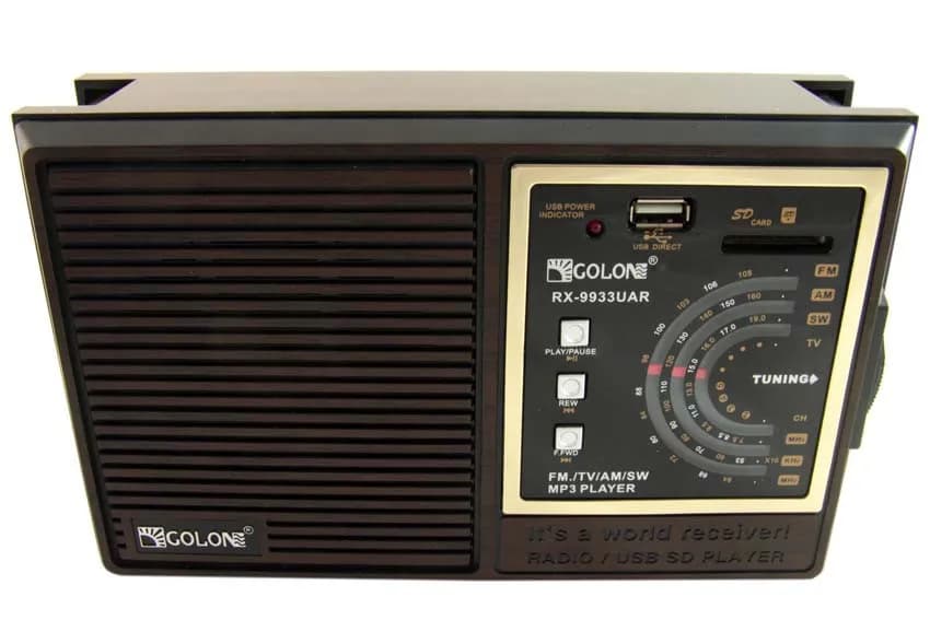 Портативний радіоприймач Golon RX-9933 з акумулятором, USB, SD, FM радіо - зображення 1